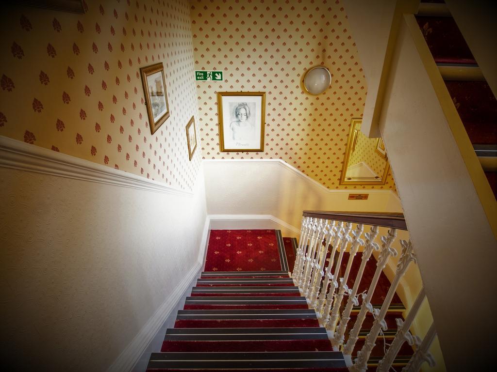 Cumberland Hotel Эдинбург Экстерьер фото